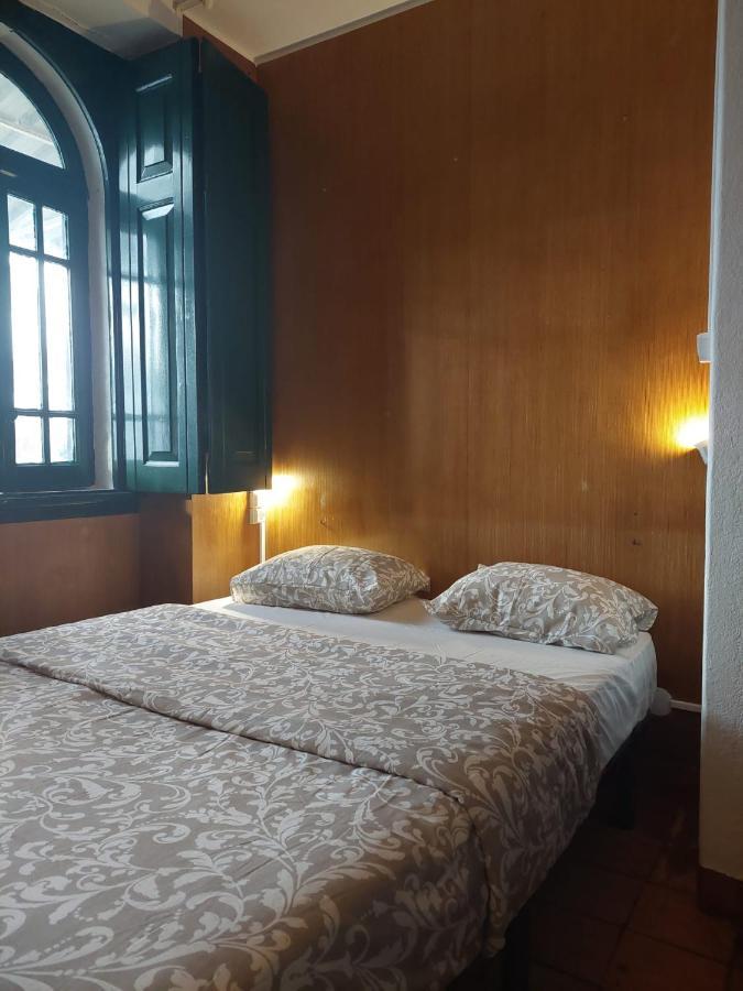 Beach House Sao Pedro Sao Pedro do Estoril ภายนอก รูปภาพ